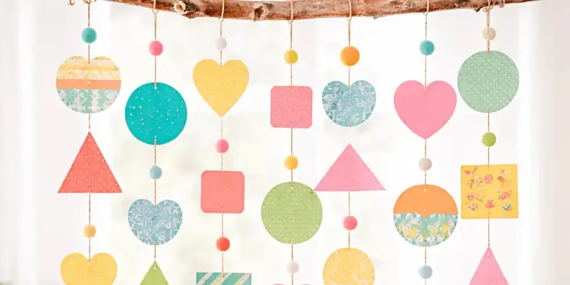 MINI-DIY Geometrische Papiergirlande basteln