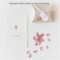 Mobile Preview: Dekorationsbeispiel Holzstreu Blume rosa von Rico Design