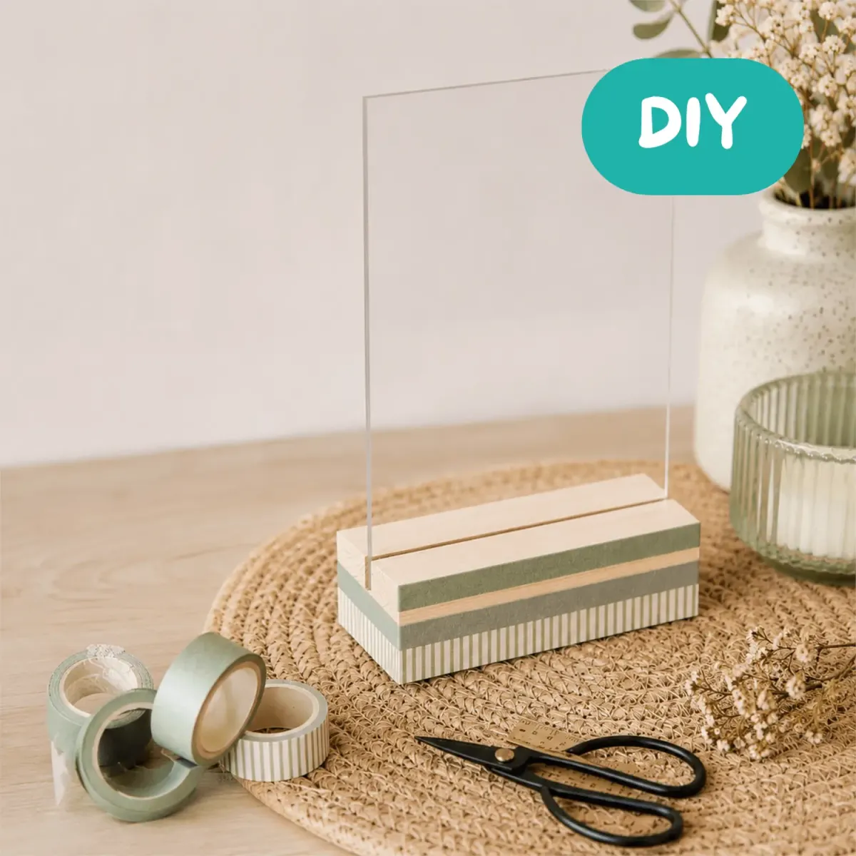 DIY Holzaufsteller mit Acrylscheiben gestalten