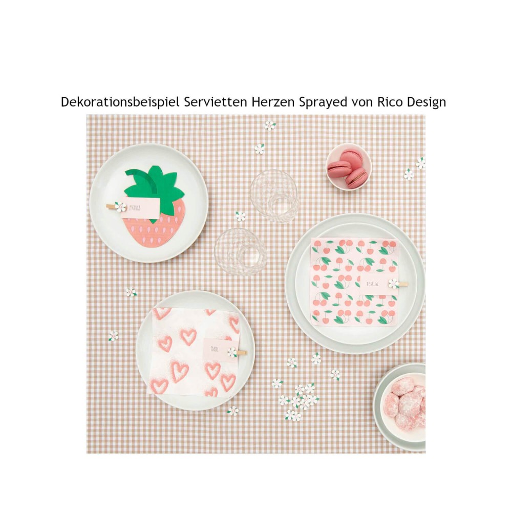 Dekorationsbeispiel Papierservietten Herzen gesprayed von Rico Design
