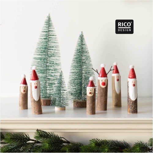 weihnachtliche Dekoration mit Mini-Tanne